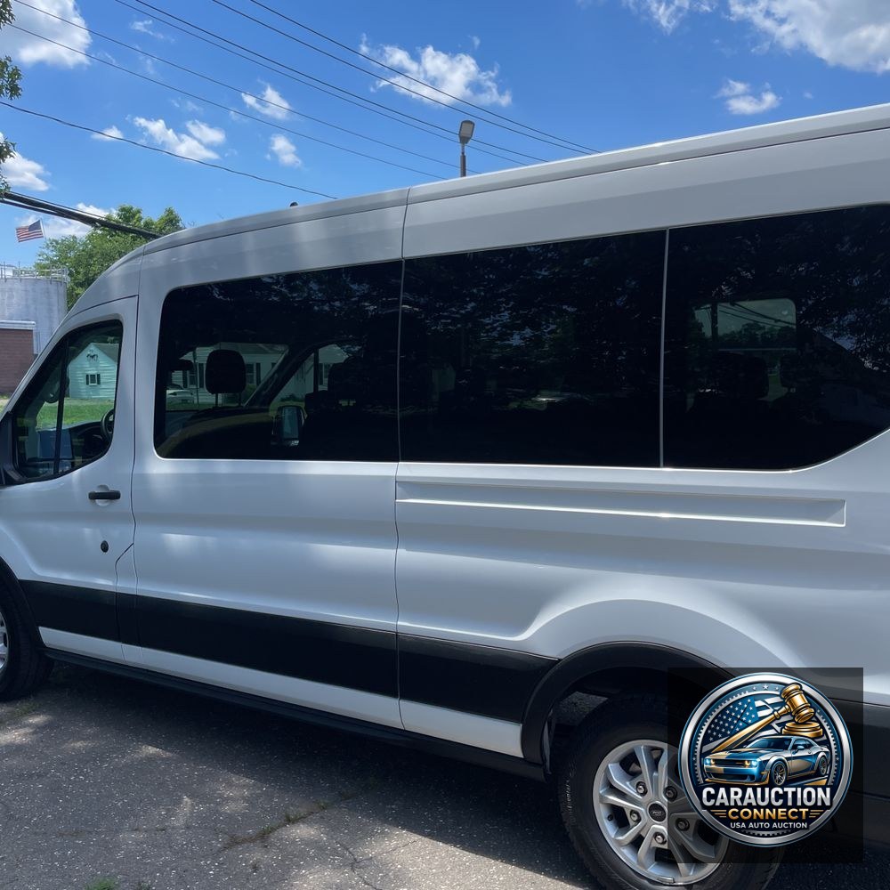 2024 Ford Transit 350 XLT