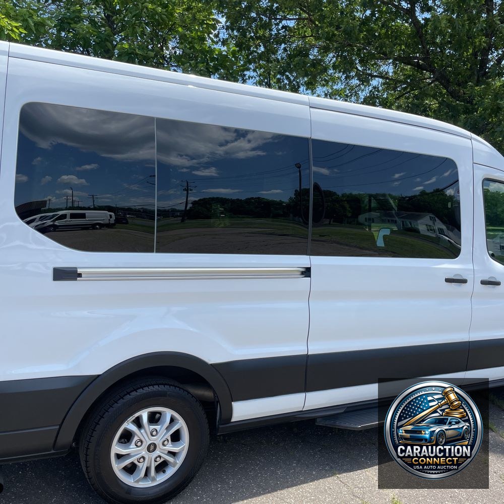 2024 Ford Transit 350 XLT