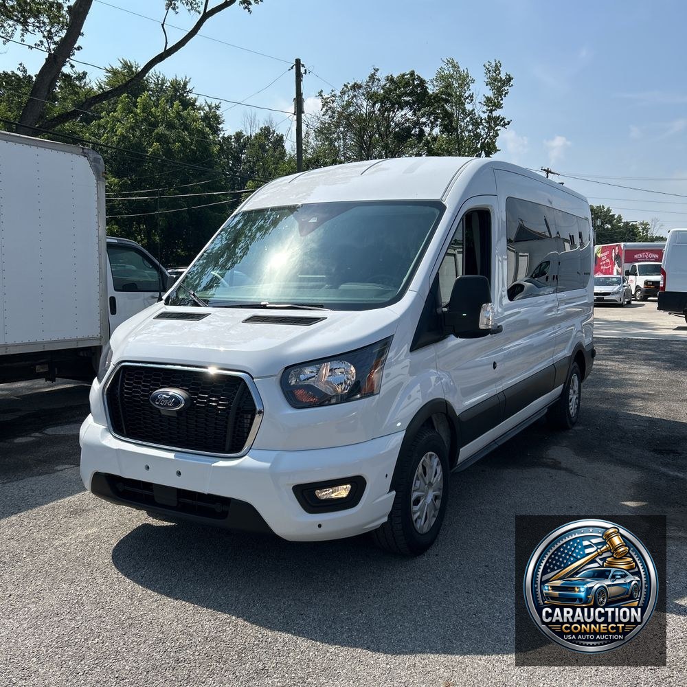 2024 Ford Transit 350 XLT