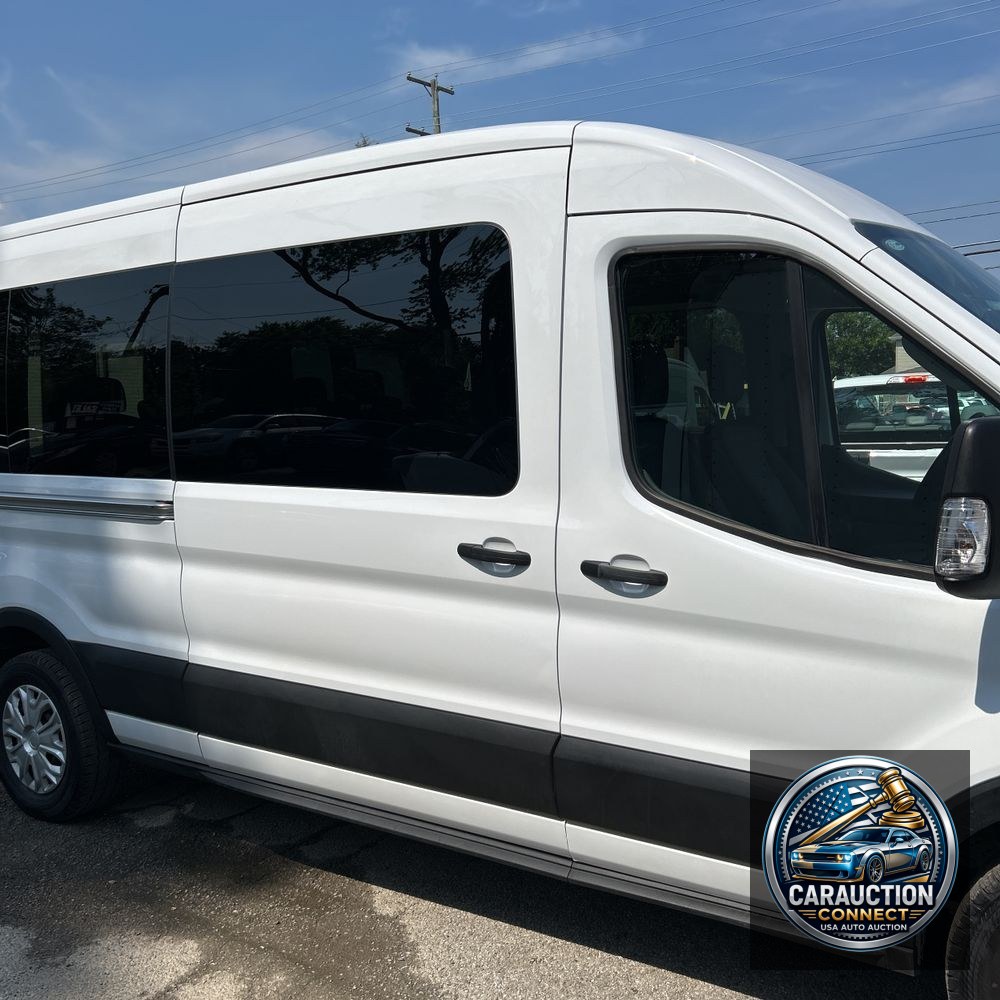 2024 Ford Transit 350 XLT