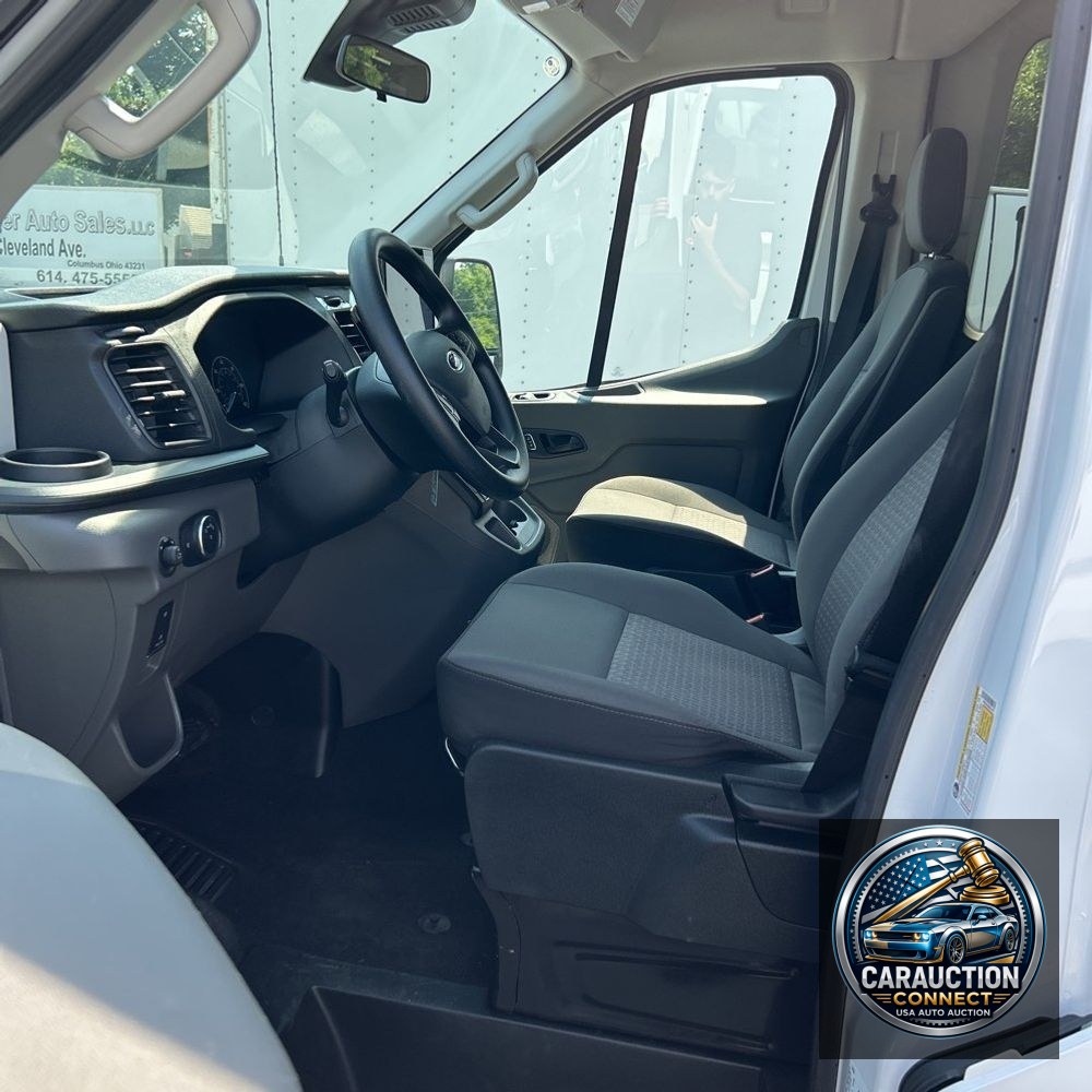 2024 Ford Transit 350 XLT