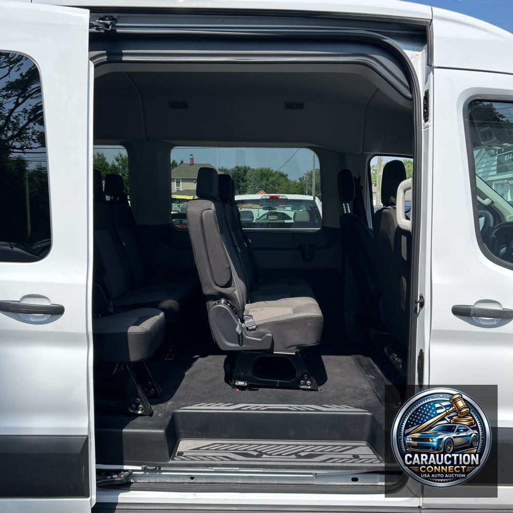 2024 Ford Transit 350 XLT
