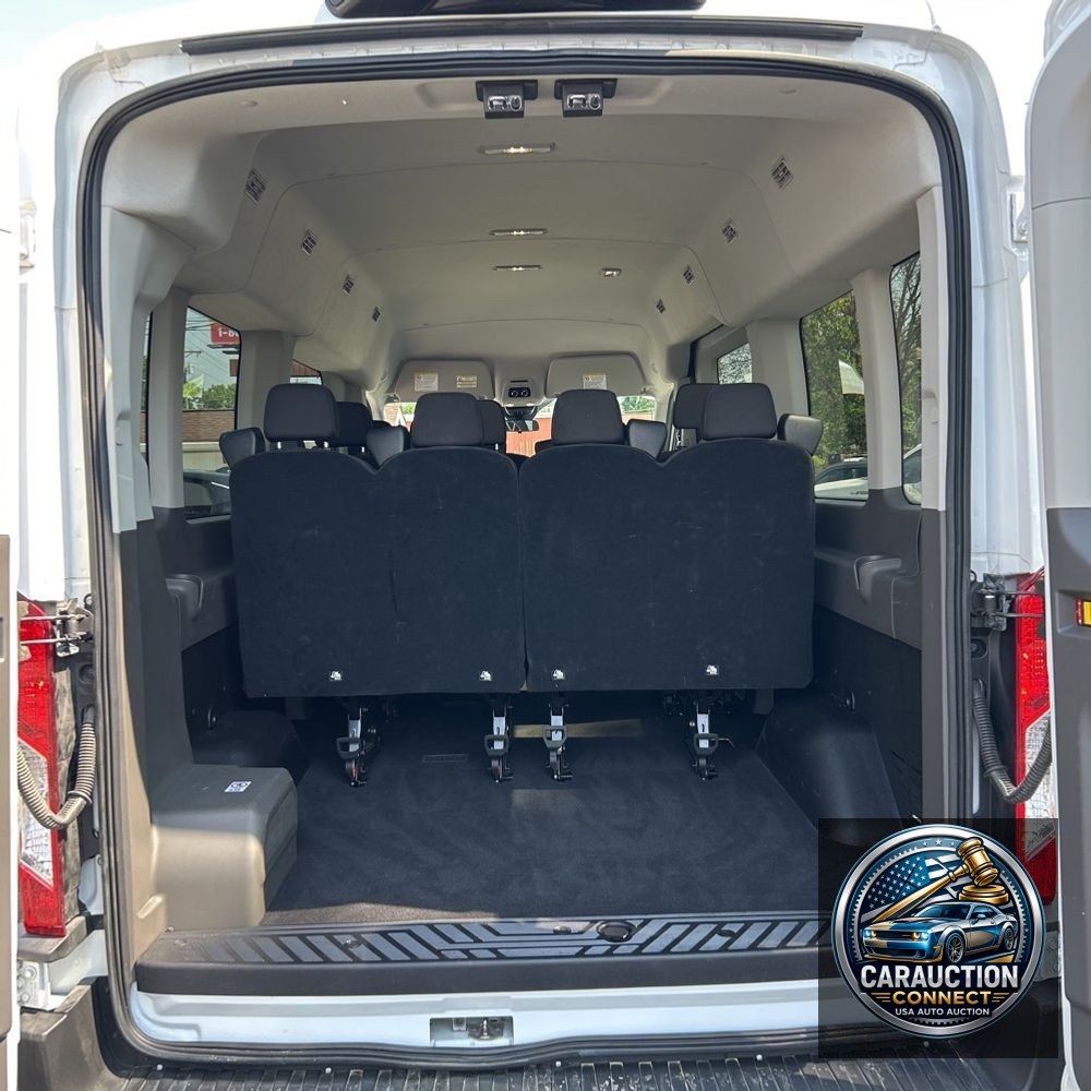 2024 Ford Transit 350 XLT