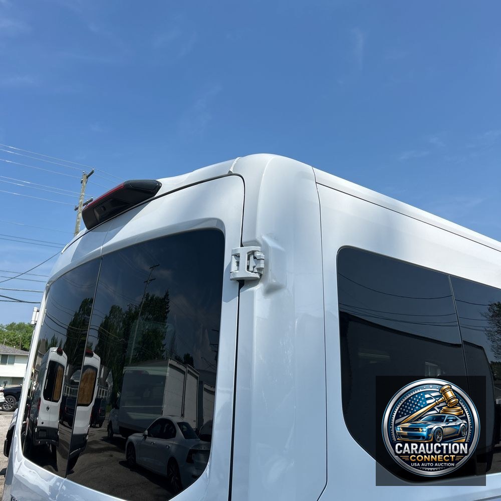 2024 Ford Transit 350 XLT