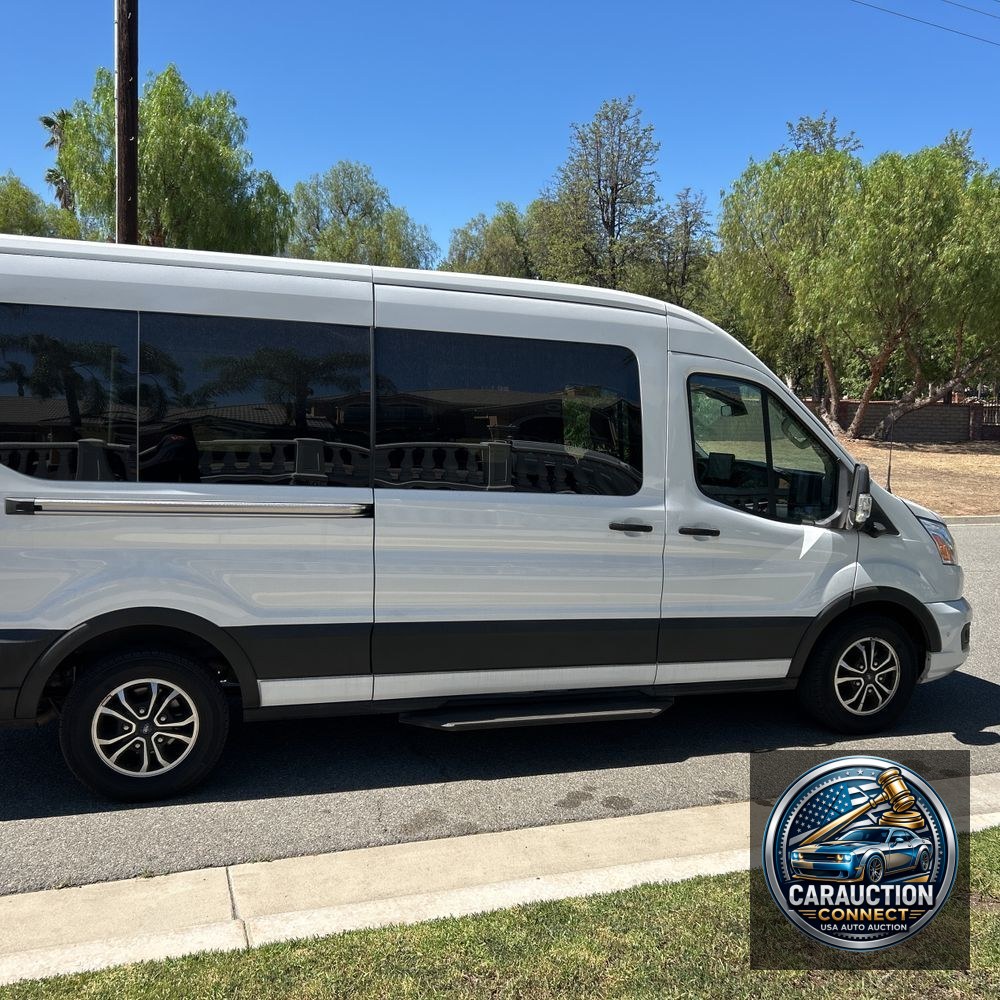 2022 Ford Transit 350 XLT