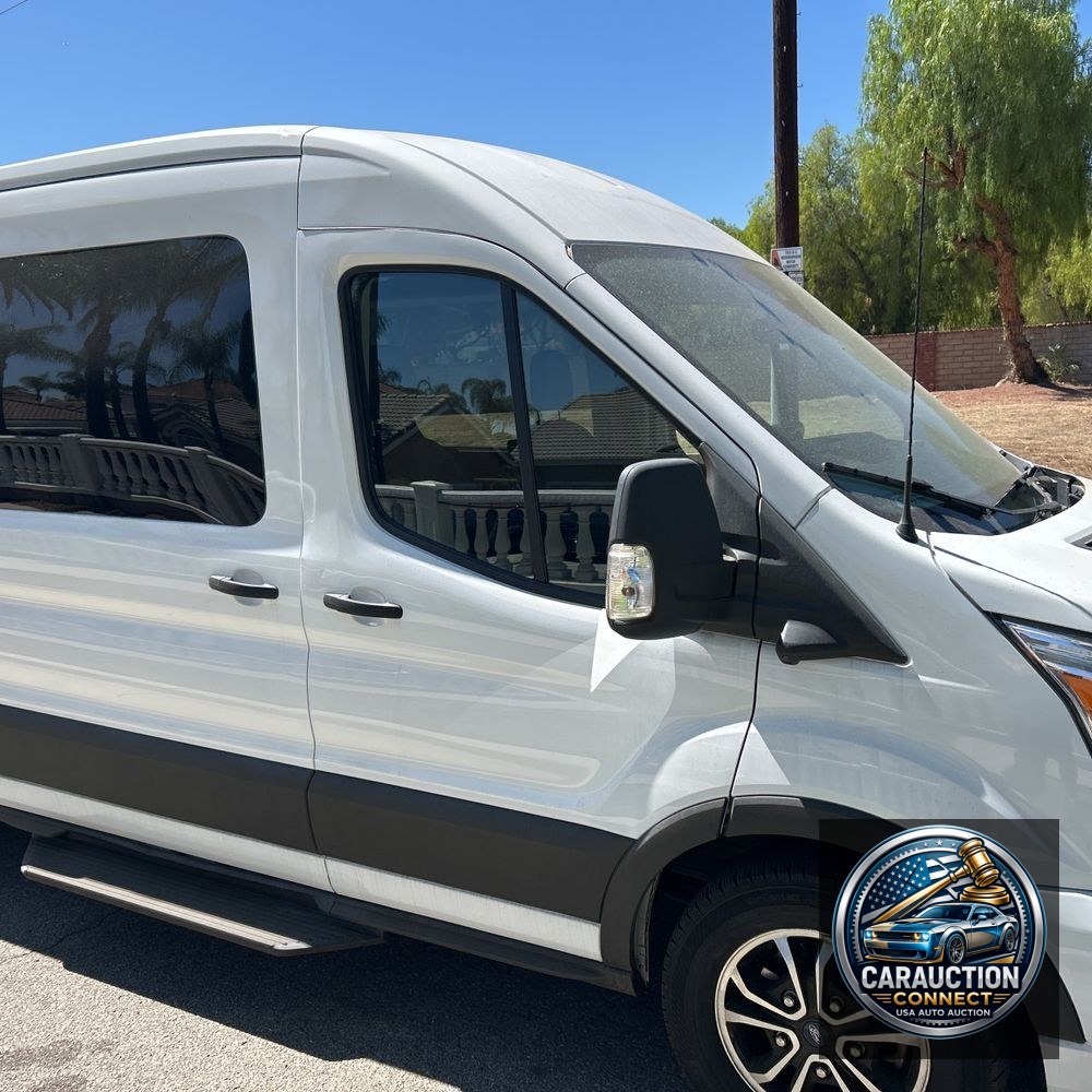 2022 Ford Transit 350 XLT