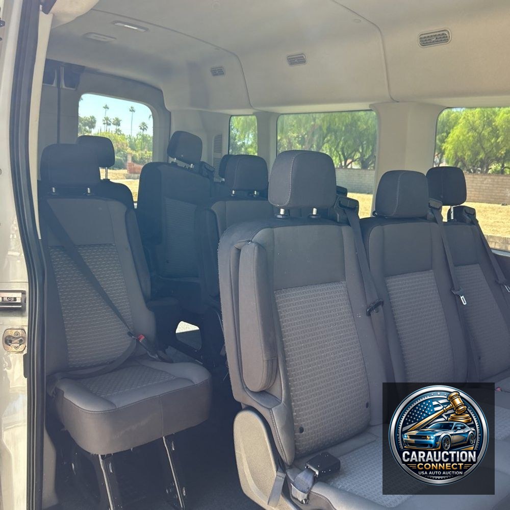 2022 Ford Transit 350 XLT