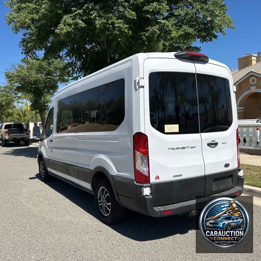 2022 Ford Transit 350 XLT