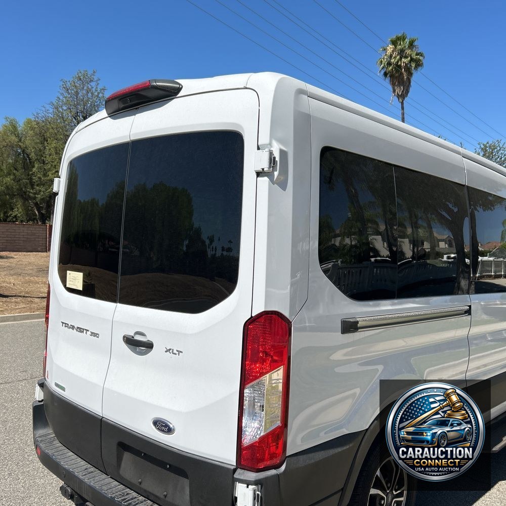 2022 Ford Transit 350 XLT
