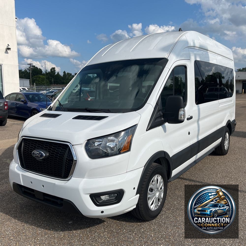 2024 Ford Transit 350 XLT