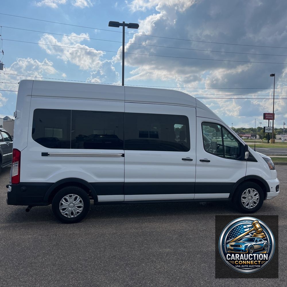 2024 Ford Transit 350 XLT