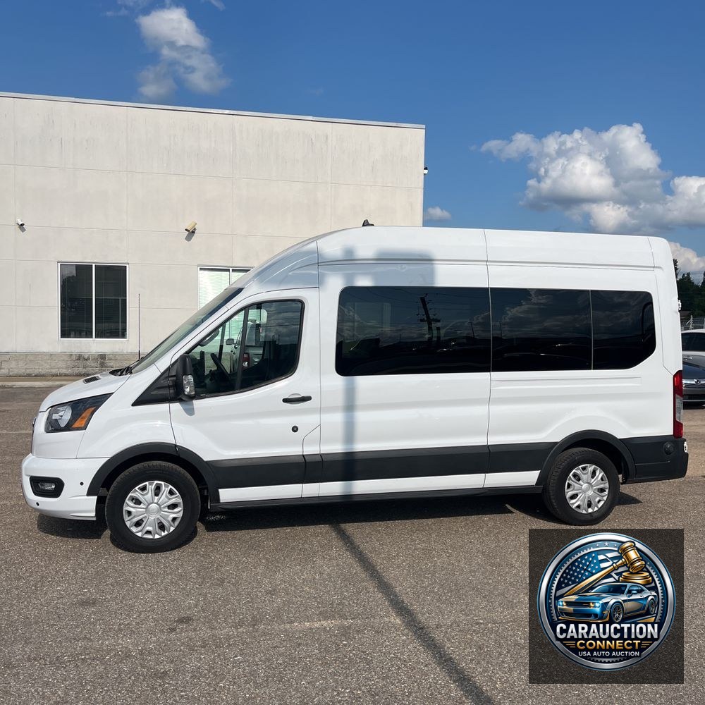 2024 Ford Transit 350 XLT