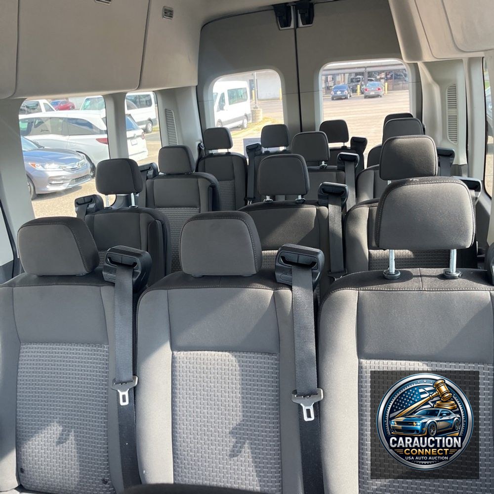 2024 Ford Transit 350 XLT