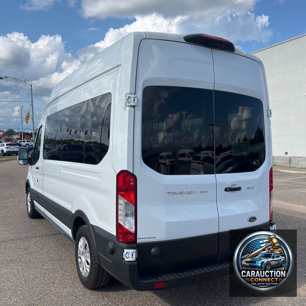 2024 Ford Transit 350 XLT