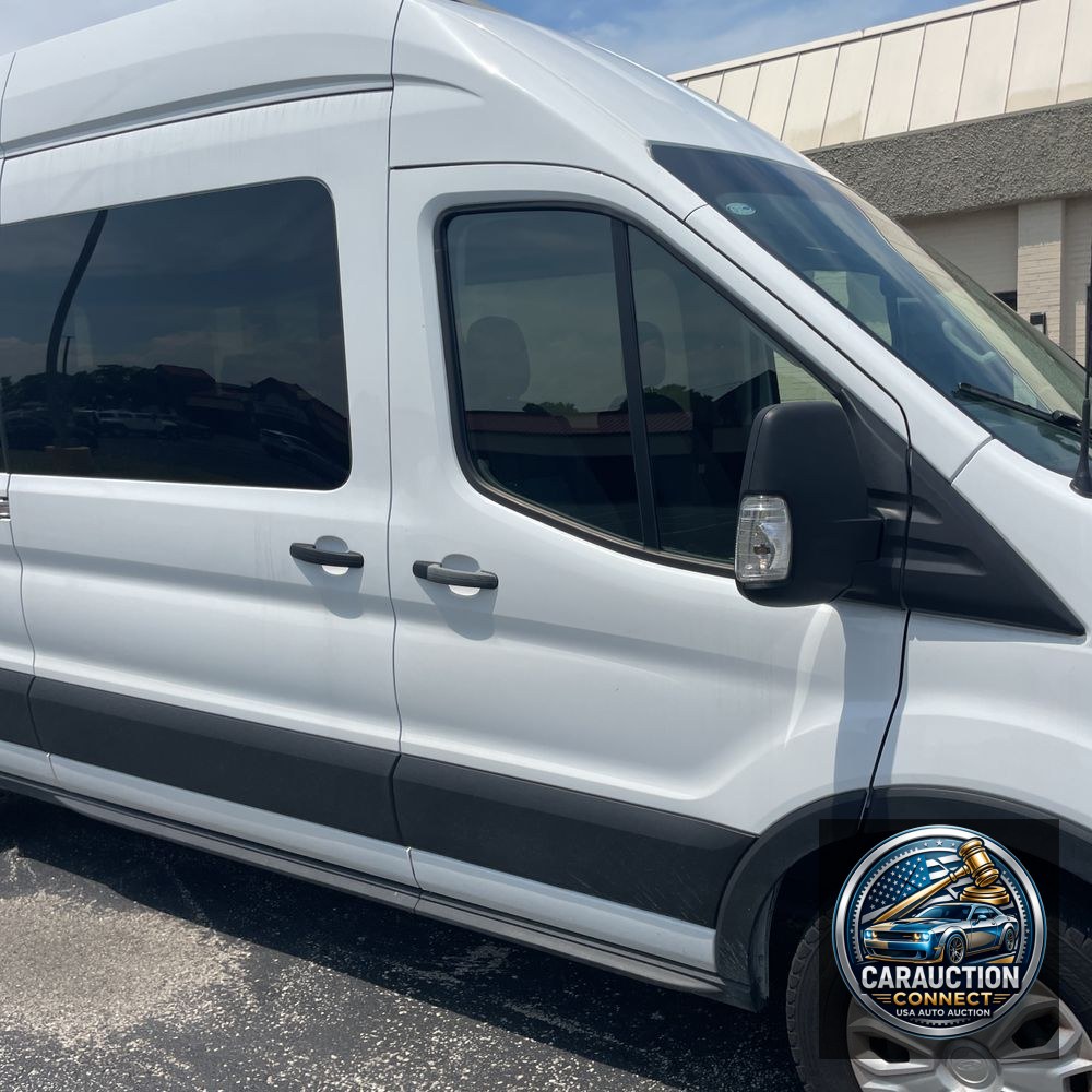 2024 Ford Transit 350 XLT