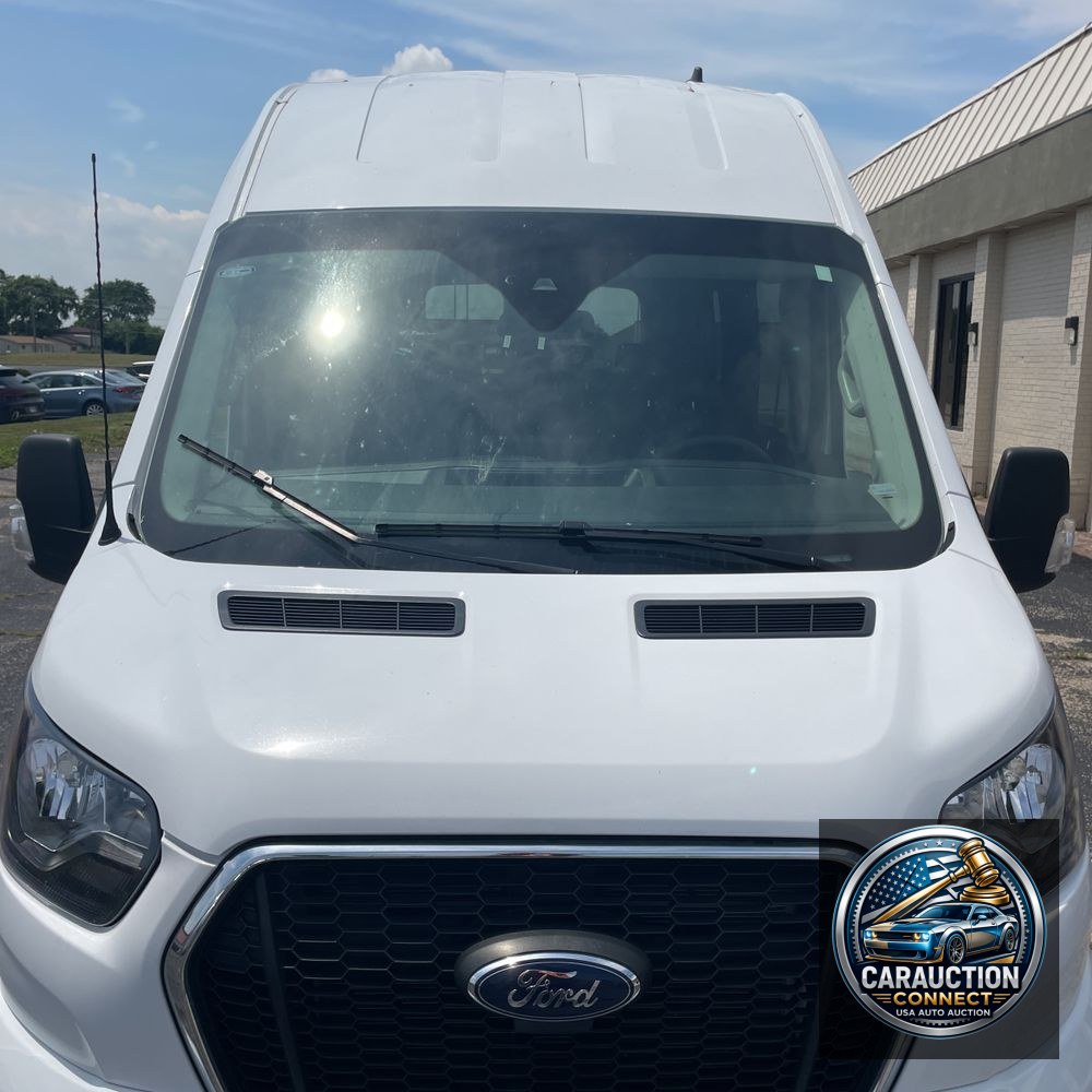 2024 Ford Transit 350 XLT