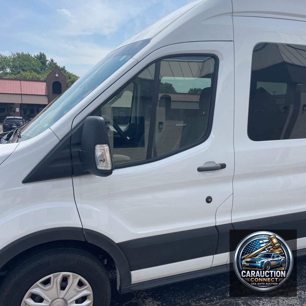 2024 Ford Transit 350 XLT