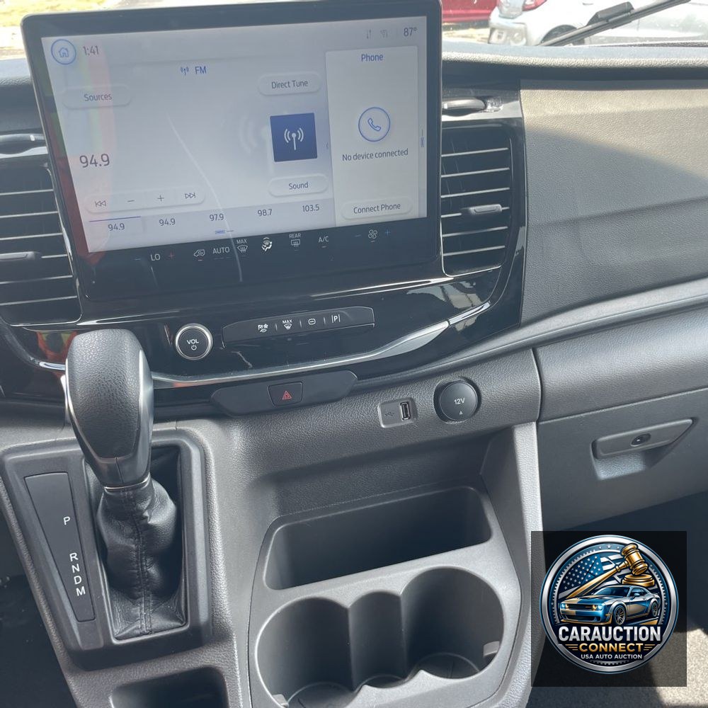 2024 Ford Transit 350 XLT