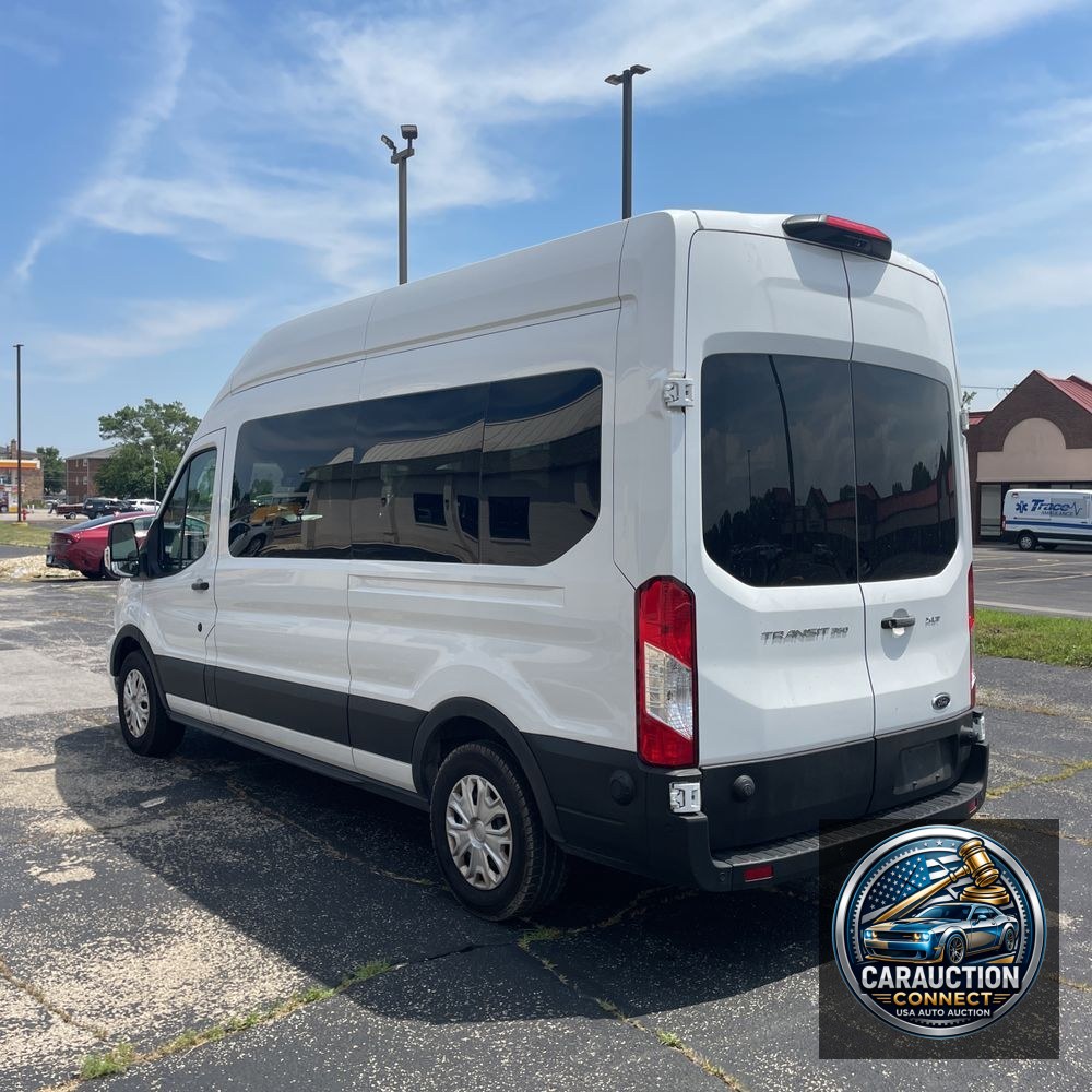 2024 Ford Transit 350 XLT