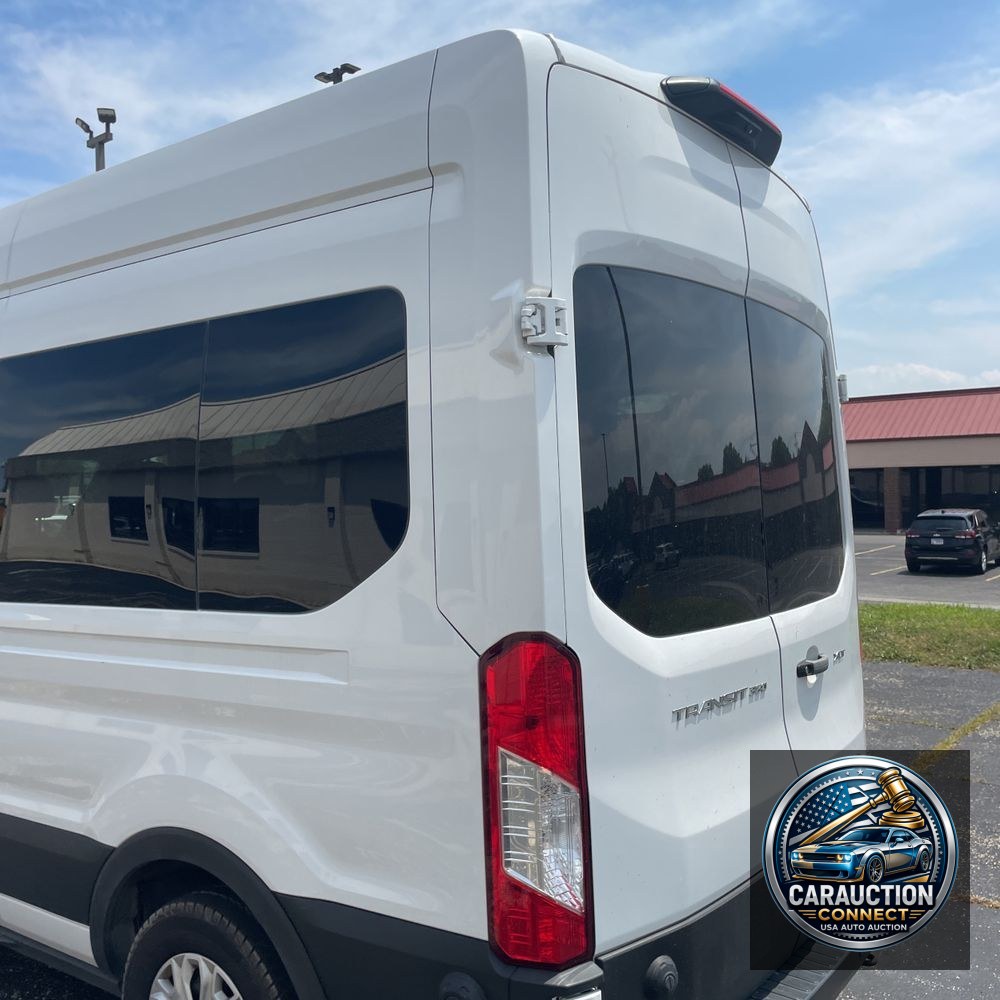2024 Ford Transit 350 XLT