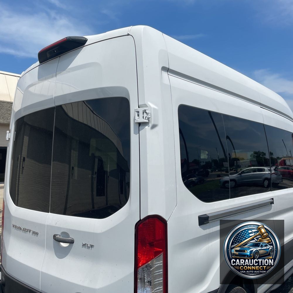 2024 Ford Transit 350 XLT