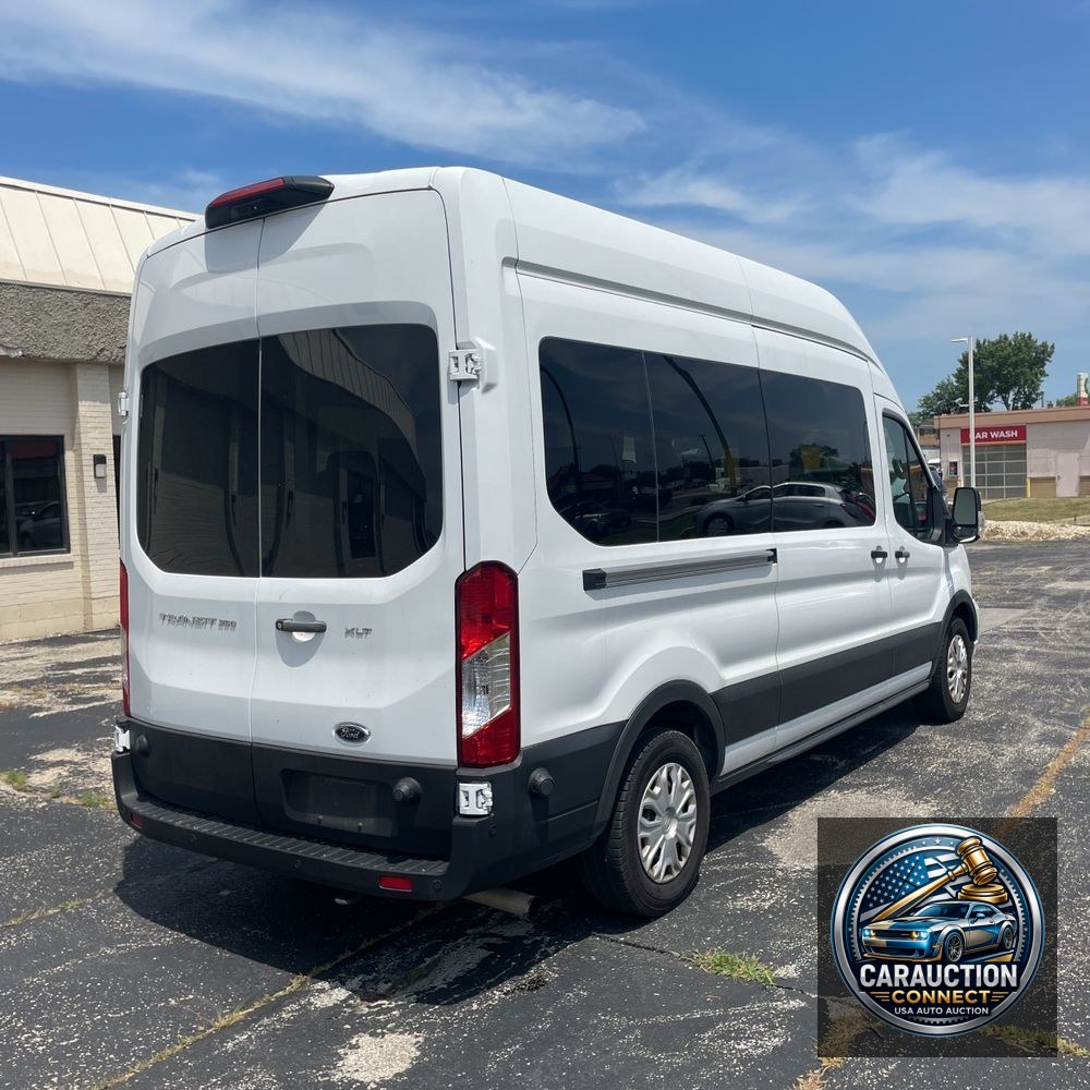 2024 Ford Transit 350 XLT