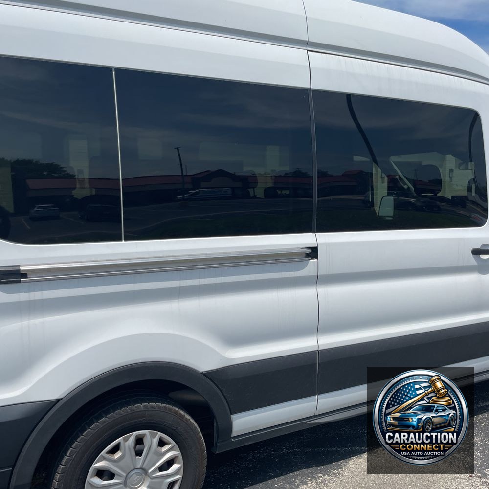 2024 Ford Transit 350 XLT