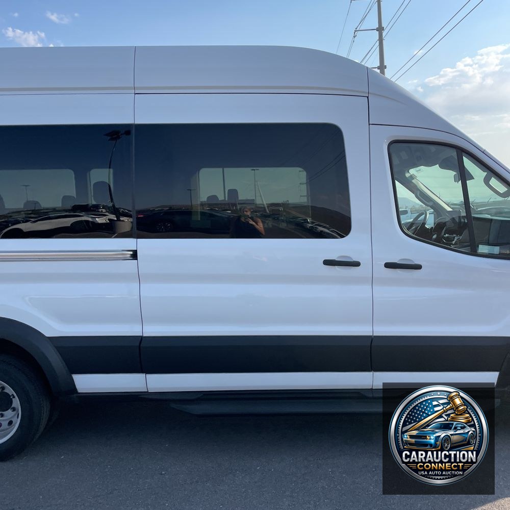 2024 Ford Transit 350 HD XLT