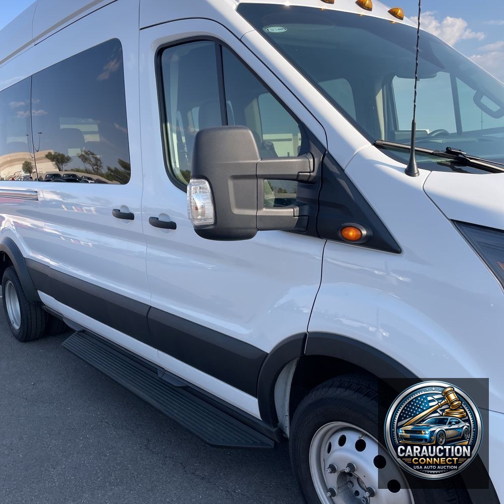 2024 Ford Transit 350 HD XLT