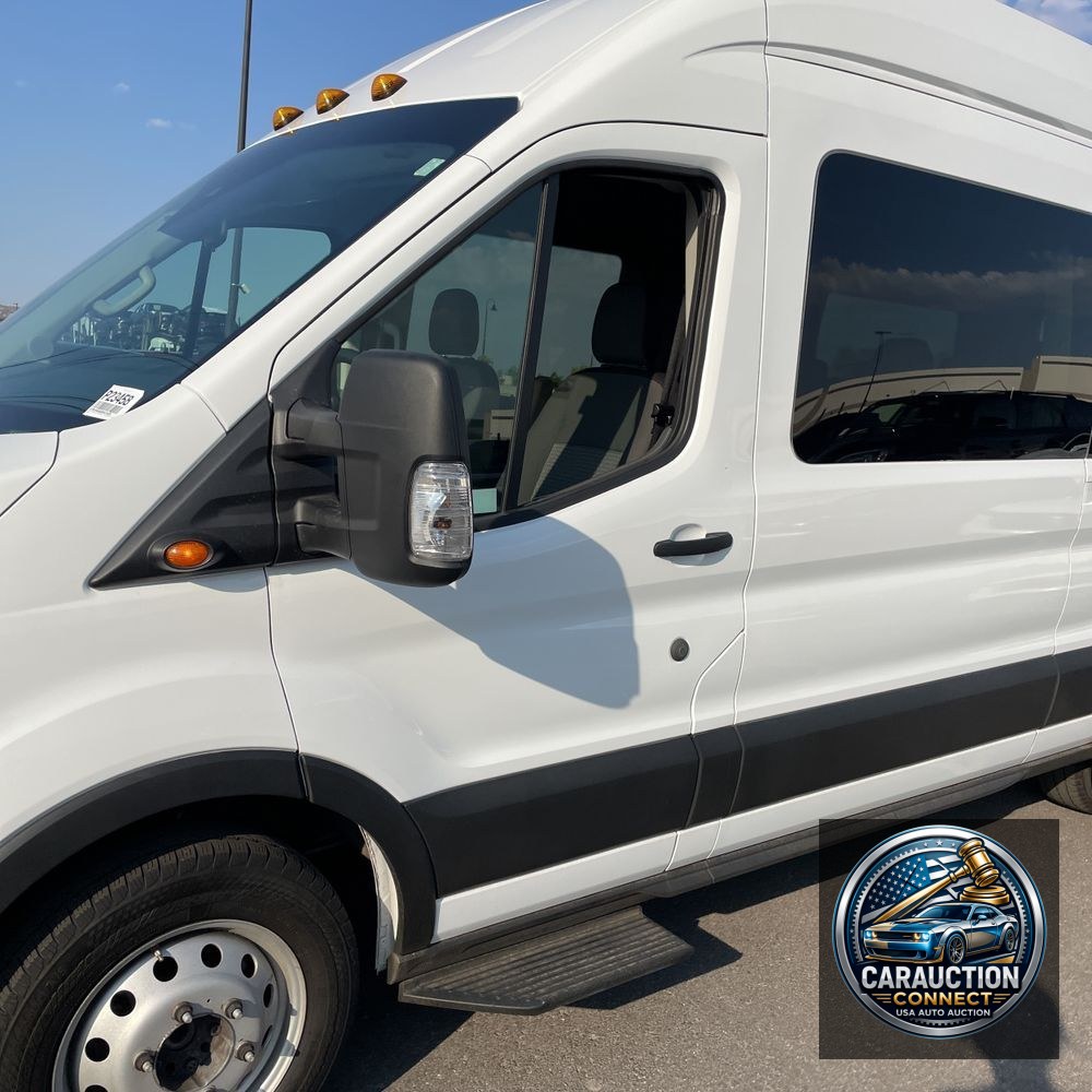 2024 Ford Transit 350 HD XLT