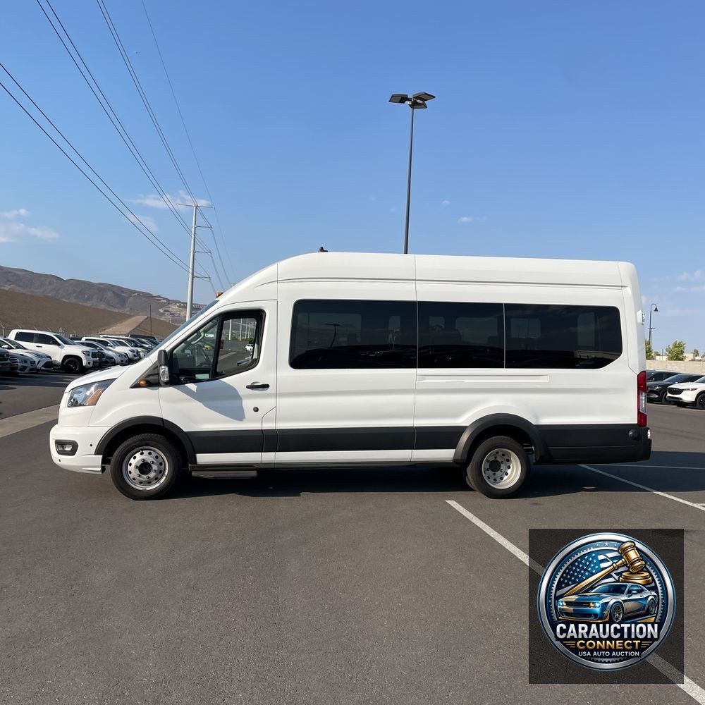 2024 Ford Transit 350 HD XLT