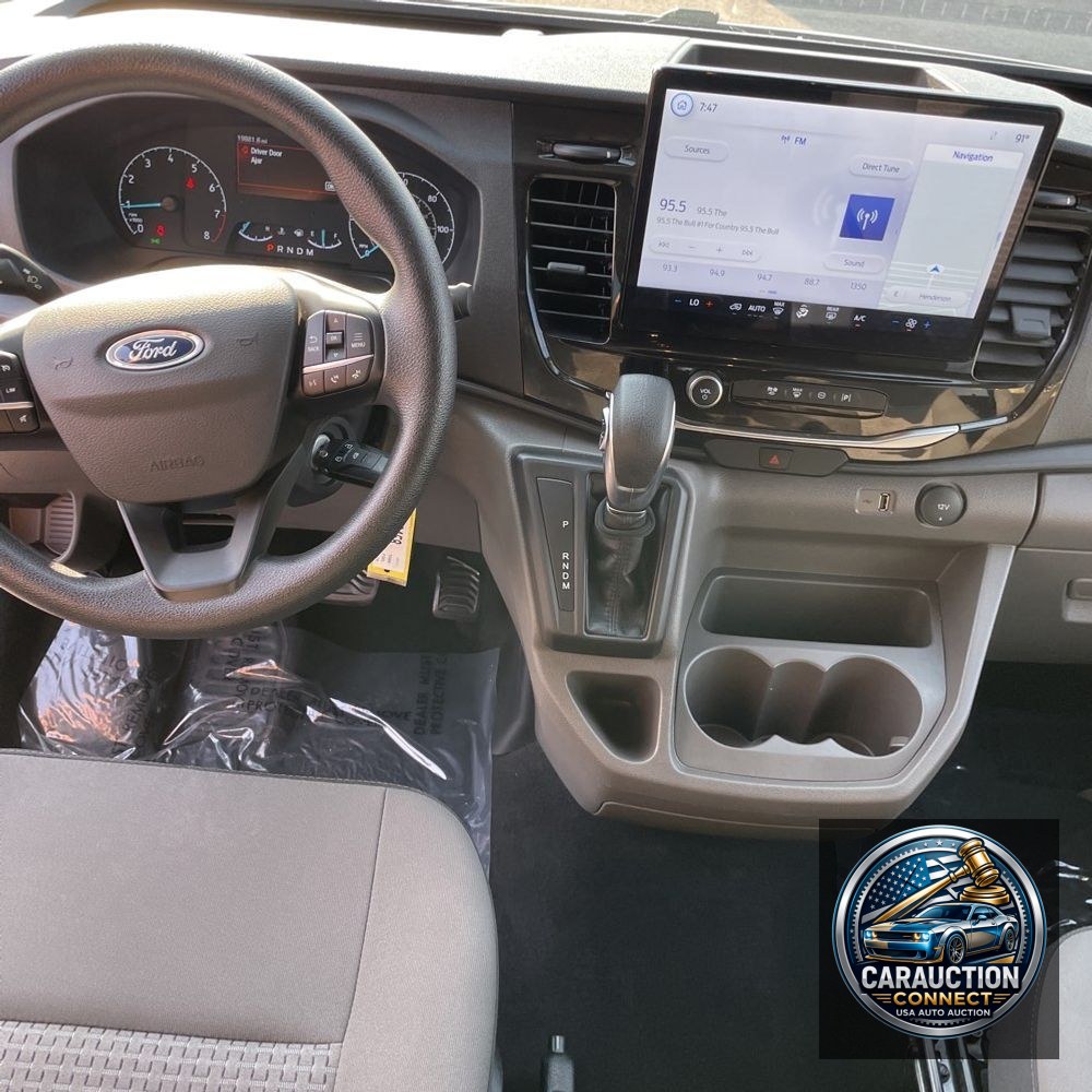 2024 Ford Transit 350 HD XLT