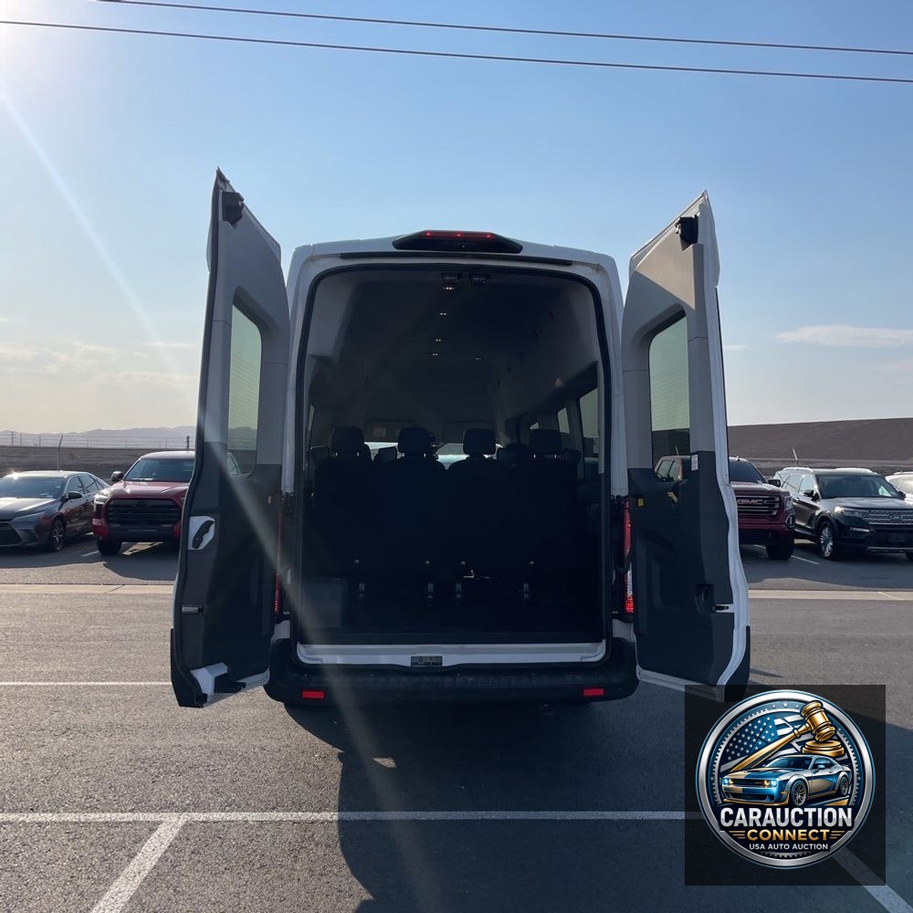 2024 Ford Transit 350 HD XLT