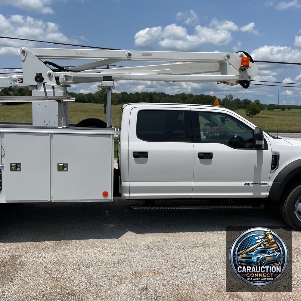 2019 Ford Commercial CA60-84 CREW CAB  4X4 6.7L