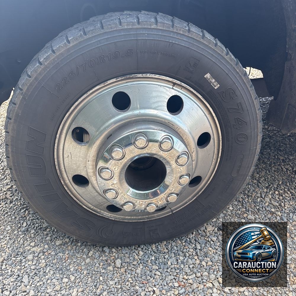 2016 Ford Commercial Super Cab 4X4 (CA60-84)