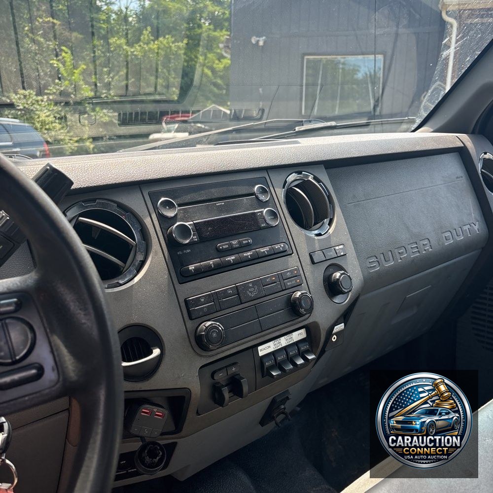 2016 Ford Commercial Super Cab 4X4 (CA60-84)