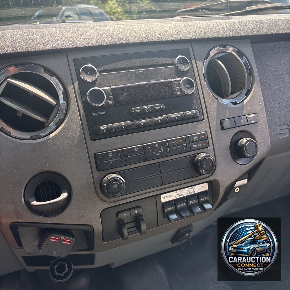 2016 Ford Commercial Super Cab 4X4 (CA60-84)