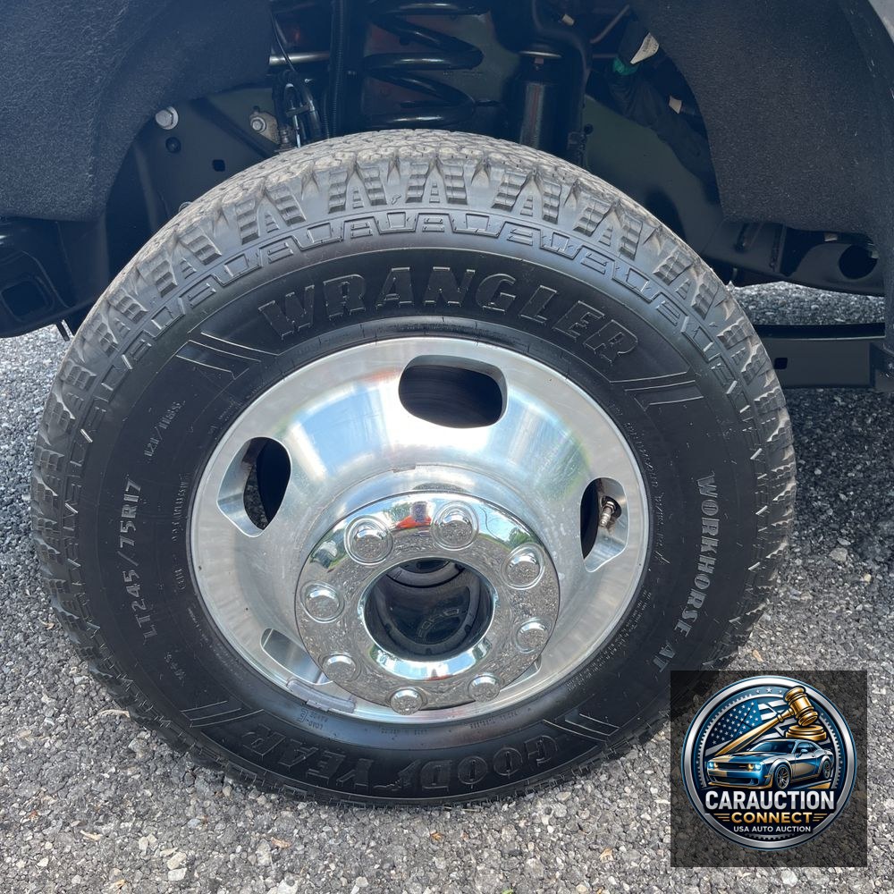 2023 Ford F-350 Super Duty XLT