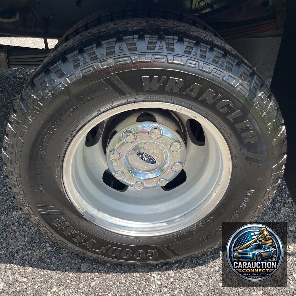 2023 Ford F-350 Super Duty XLT