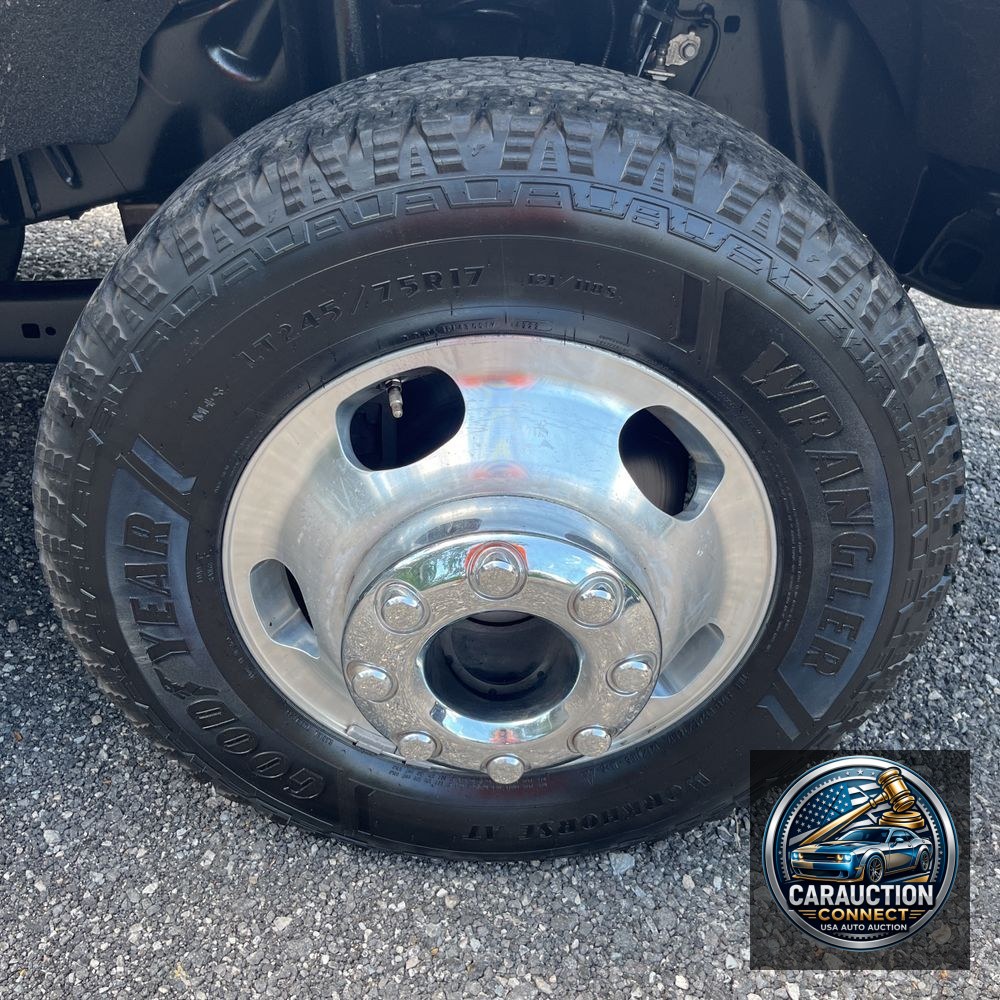 2023 Ford F-350 Super Duty XLT