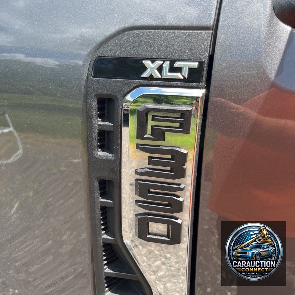 2023 Ford F-350 Super Duty XLT