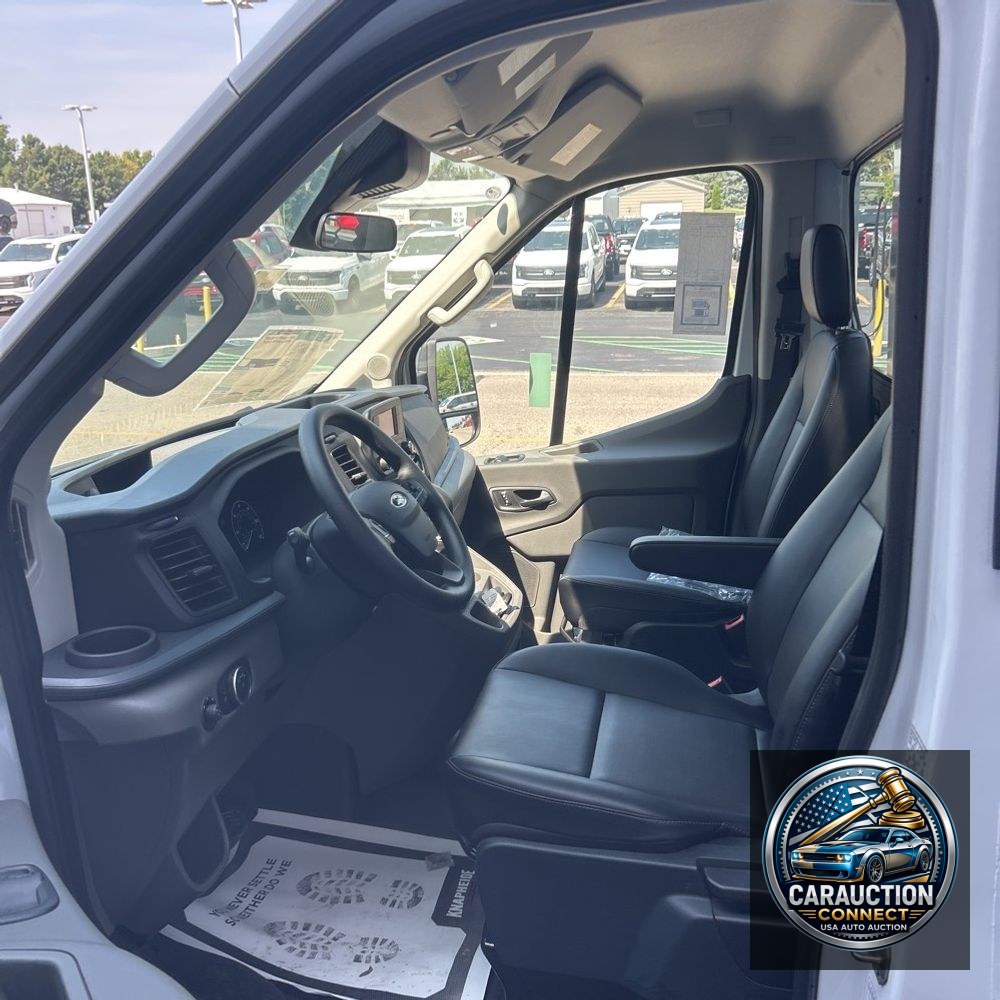 2023 Ford Transit C/C 350 HD