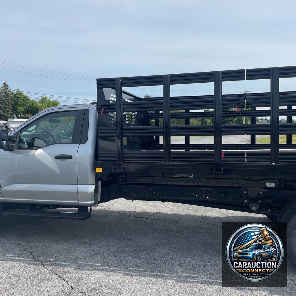 2023 Ford F600 XLT