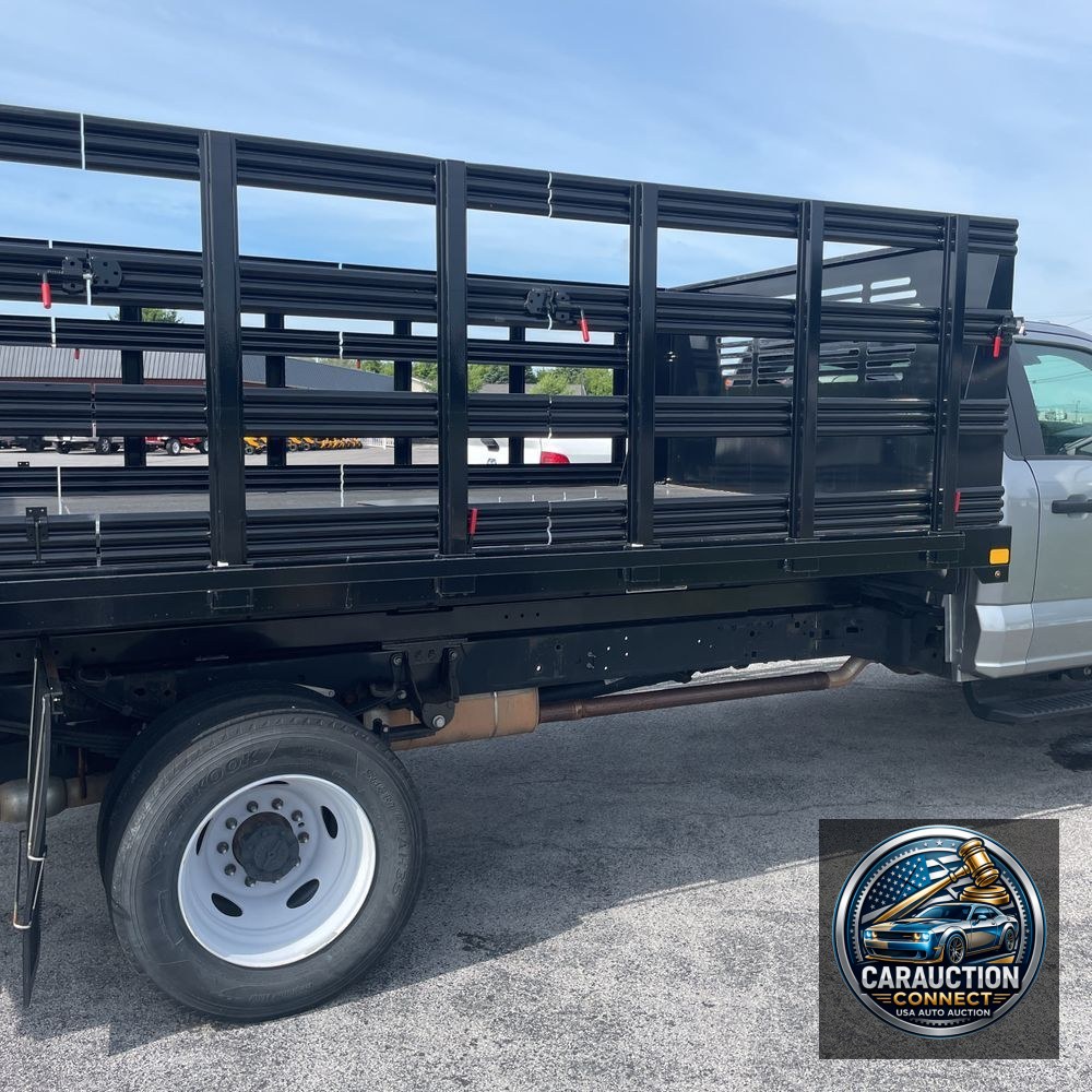 2023 Ford F600 XLT
