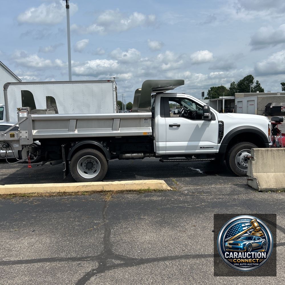 2024 Ford F600 Commercial
