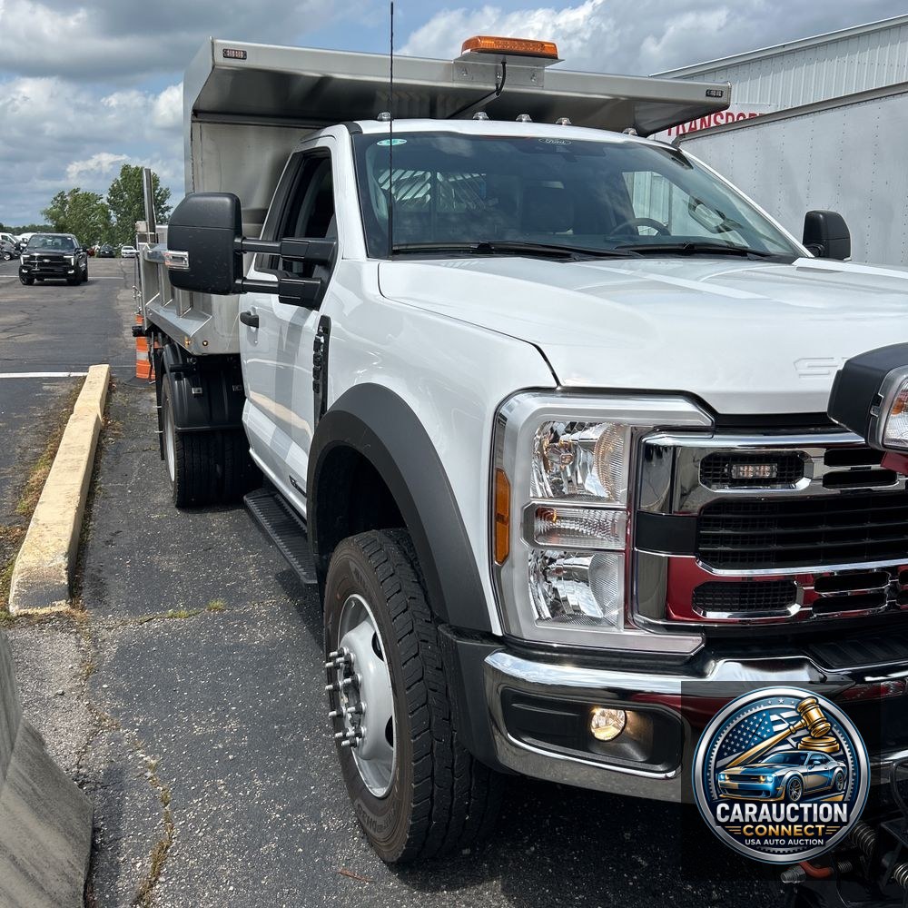 2024 Ford F600 Commercial