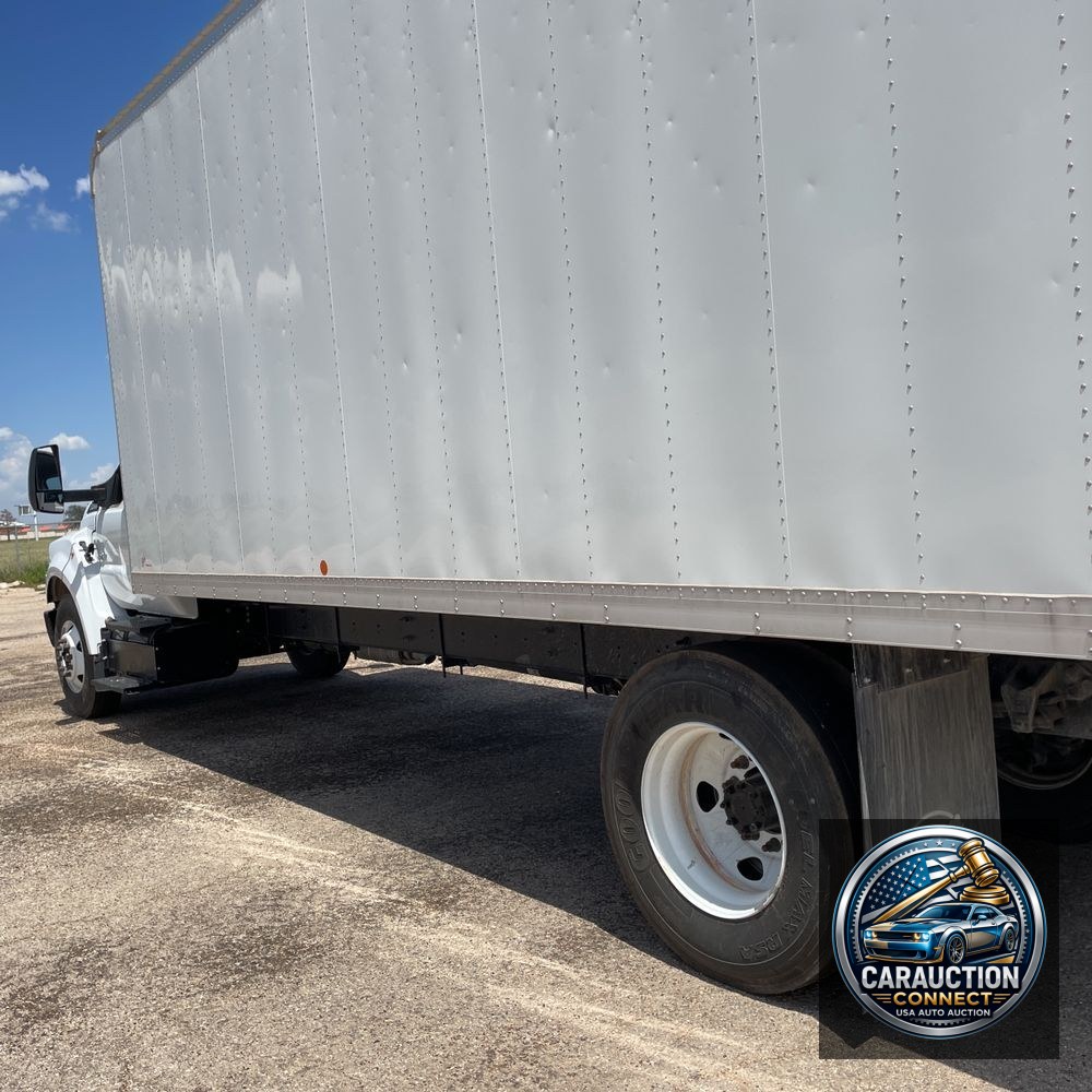 2023 Ford F650 XL