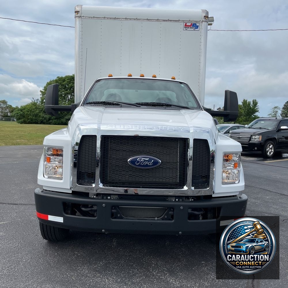 2019 Ford Commercial CA84-207 CONV CAB  TRUCK 4X2 6.8L