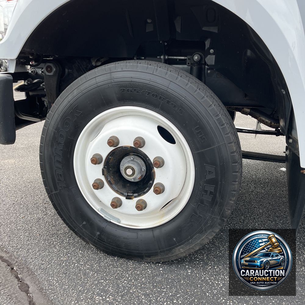 2019 Ford Commercial CA84-207 CONV CAB  TRUCK 4X2 6.8L