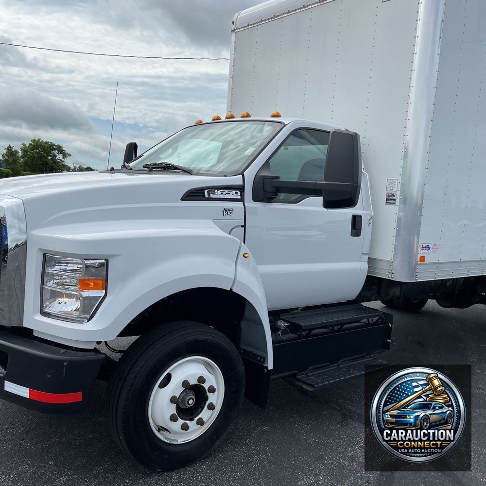 2019 Ford Commercial CA84-207 CONV CAB  TRUCK 4X2 6.8L